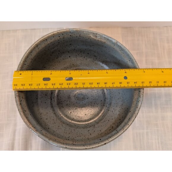 Handcrafted Studio Pottery Speckled Blue Gray Bowl 6 3/4" Diameter Signed JW - Picture 4 of 10